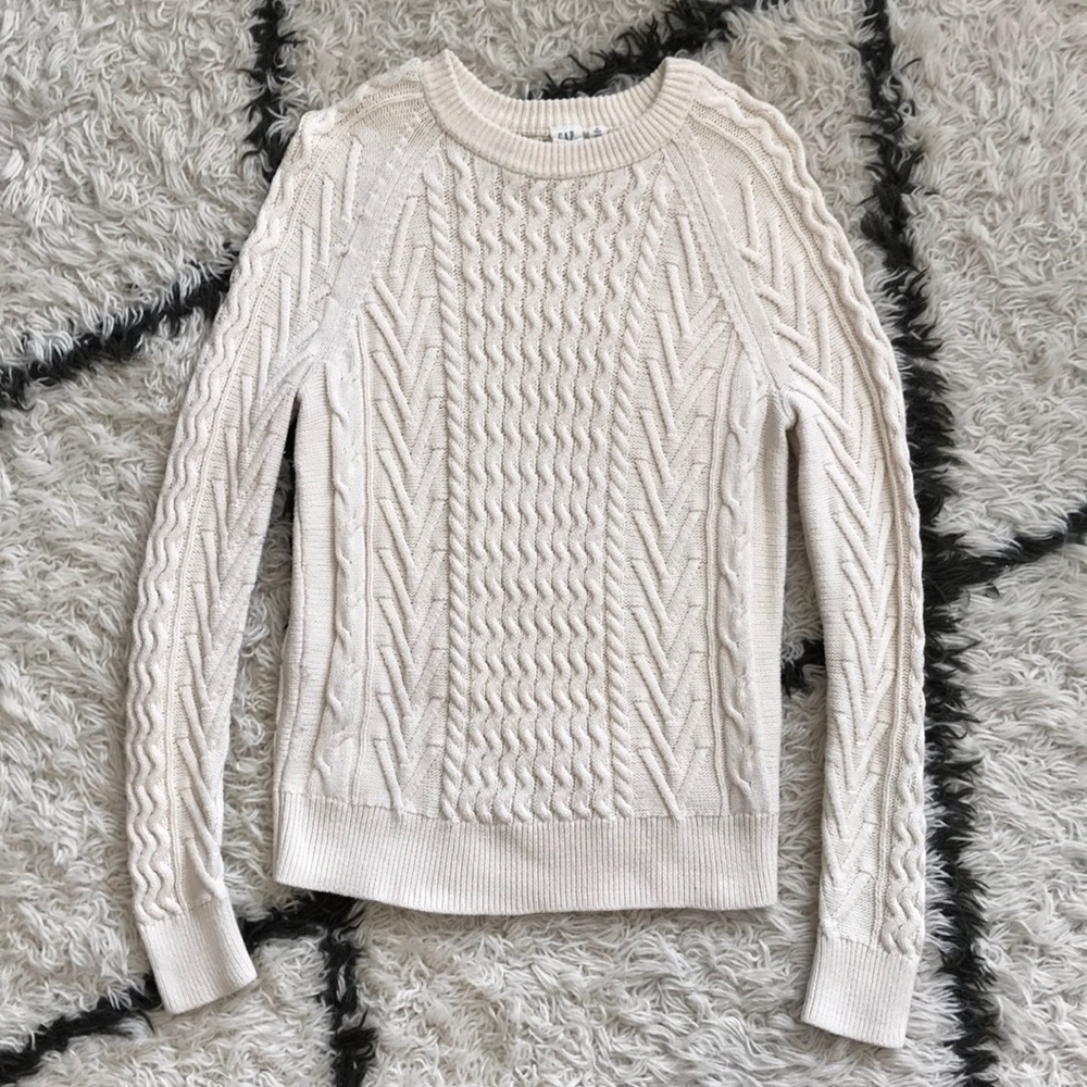 GAP Wavy Knit Pullover Sweater